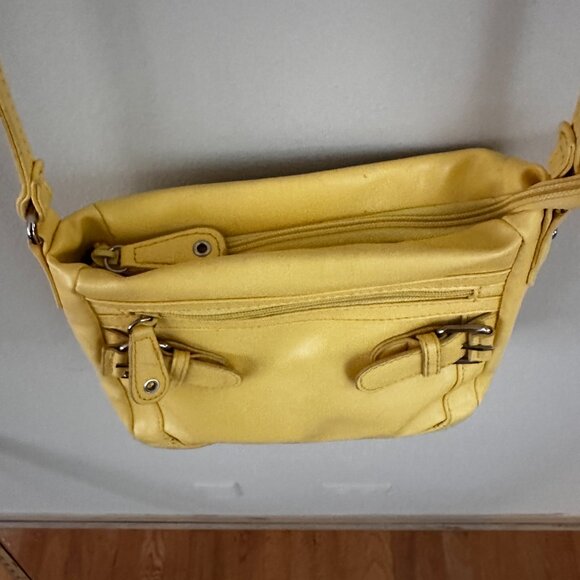 YELLOW CROSSBODY BAG, ,ULTIPLE POCKETS WITH ZIPPERS AND BUCKLE DETAILS - Picture 4 of 14